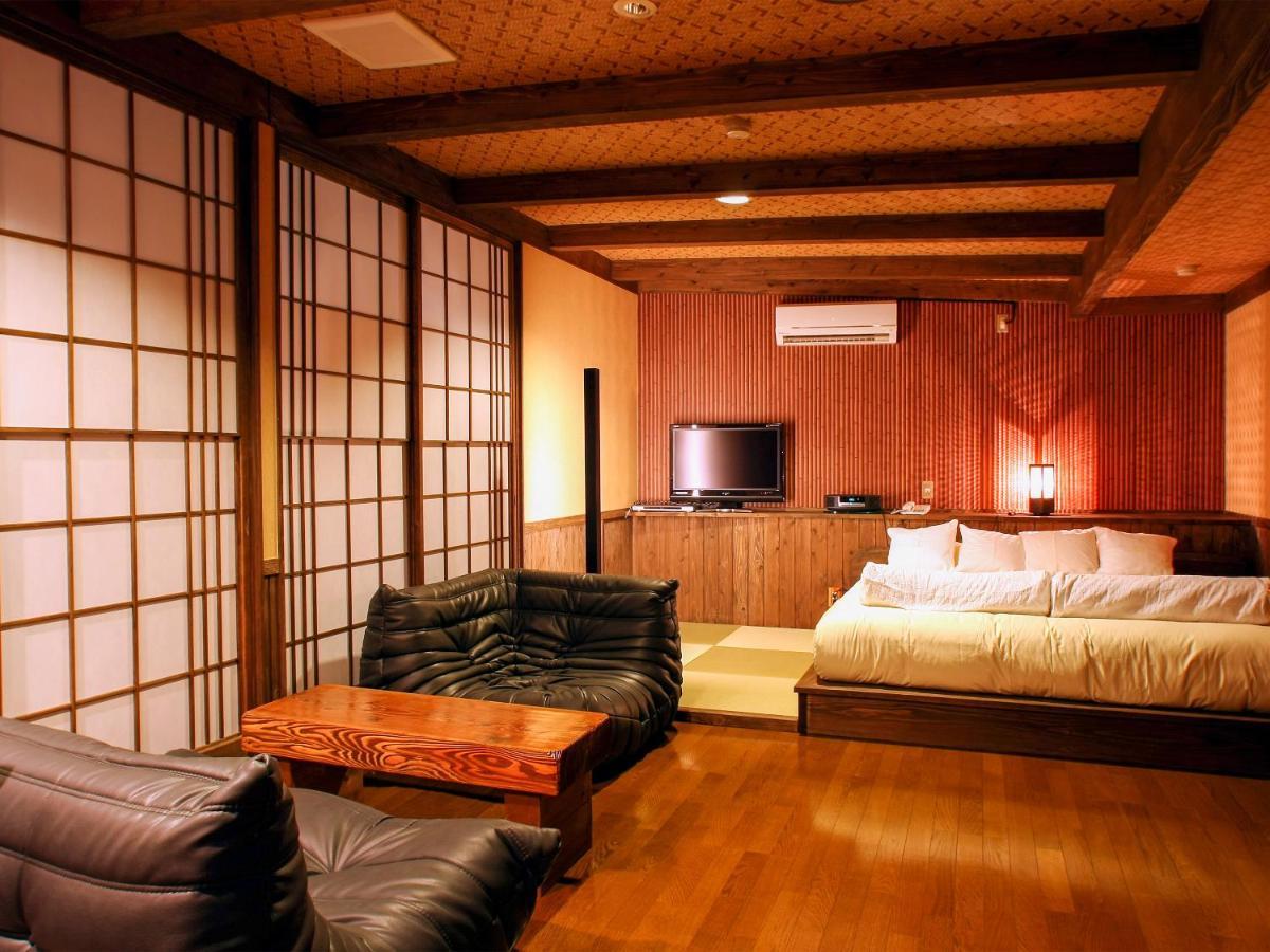 Asotsuruya Hotel Buitenkant foto